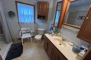 629 S Summit St, Derry Township, PA 15627 - Photo 16