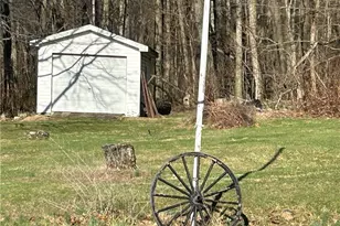 629 S Summit St, Derry Township, PA 15627 - Photo 4