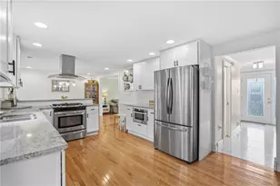 2521 Country Side Ln, Pittsburgh, PA 15090 - Photo 14