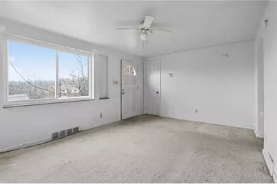 425 Idlewood Rd, Pittsburgh, PA 15235 - Photo 4