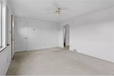 425 Idlewood Rd, Pittsburgh, PA 15235 - Photo 6