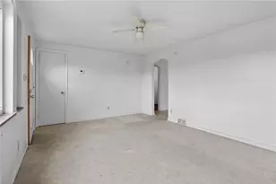 425 Idlewood Rd, Pittsburgh, PA 15235 - Photo 6