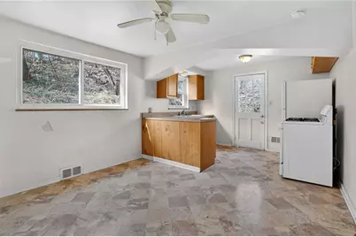 425 Idlewood Rd, Pittsburgh, PA 15235 - Photo 12