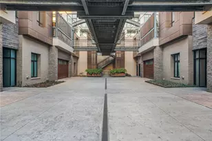 215 25th St, Downtown Pgh, PA 15222 - Photo 2