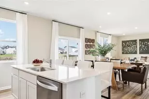 347 Leslie Farms Dr, Connoquenessing Boro, PA 16033 - Photo 4