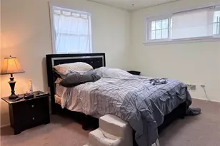 562 Firethorne Dr, Monroeville, PA 15146 - Photo 12