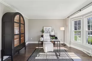 8300 Reagan Dr, Pittsburgh, PA 15237 - Photo 4