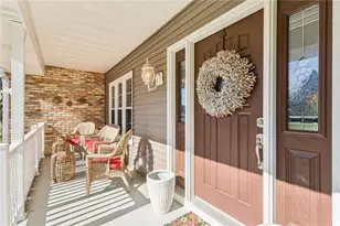 8300 Reagan Dr, Pittsburgh, PA 15237 - Photo 2