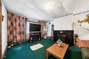 120 Shetland St, Lincoln Larimer, PA 15206 - Photo 8