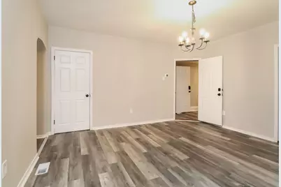 823 Collins Ave, Pittsburgh, PA 15206 - Photo 8