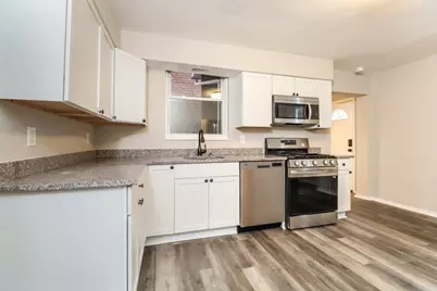 823 Collins Ave, Pittsburgh, PA 15206 - Photo 14