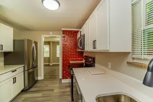 1123-1125 Woodbine St, Pittsburgh, PA 15201 - Photo 14