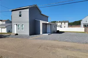 1012 Birch Wy, Coraopolis, PA 15108 - Photo 1