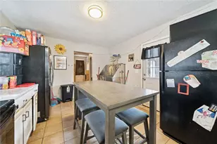 6 S 13th St, Jeannette, PA 15644 - Photo 6