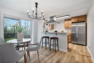 554 St Clair Dr, Pittsburgh, PA 15147 - Photo 4