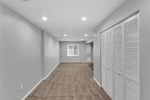 1113 Towervue Dr, Pittsburgh, PA 15227 - Photo 10