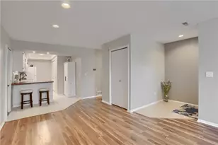 58 Ashford Dr, Cranberry Township, PA 16066 - Photo 8