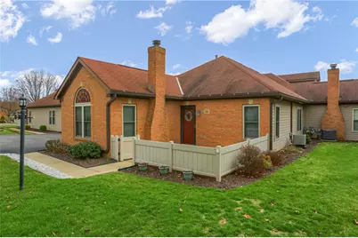 58 Ashford Dr, Cranberry Township, PA 16066 - Photo 2