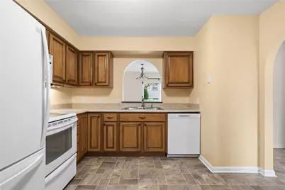 1406 Lexington Dr, Cecil, PA 15055 - Photo 6