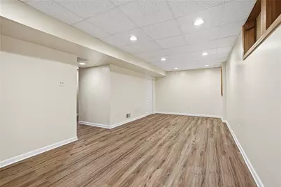 1406 Lexington Dr, Cecil, PA 15055 - Photo 28