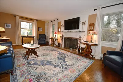 413 Morrison Dr, Pittsburgh, PA 15216 - Photo 10