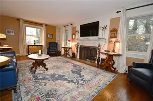 413 Morrison Dr, Pittsburgh, PA 15216 - Photo 10