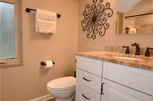 413 Morrison Dr, Pittsburgh, PA 15216 - Photo 32