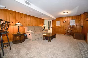 413 Morrison Dr, Pittsburgh, PA 15216 - Photo 36