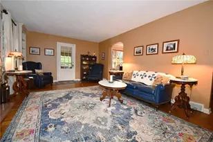 413 Morrison Dr, Pittsburgh, PA 15216 - Photo 8