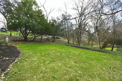 413 Morrison Dr, Pittsburgh, PA 15216 - Photo 48