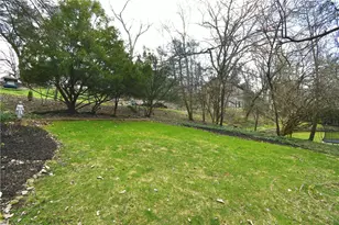 413 Morrison Dr, Pittsburgh, PA 15216 - Photo 48