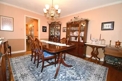 413 Morrison Dr, Pittsburgh, PA 15216 - Photo 12