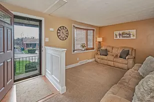 2728 Cedric Ave, Pittsburgh, PA 15226 - Photo 4