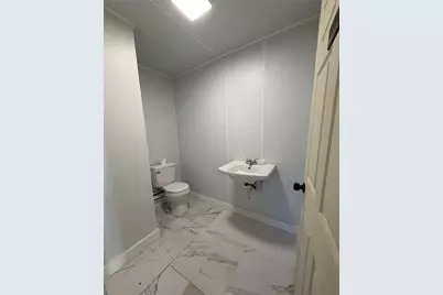 807 Fallowfield Ave, Charleroi Boro, PA 15022 - Photo 6