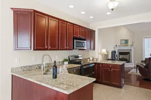 819 Strasburg Dr, Adams Township, PA 16046 - Photo 12