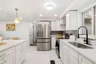 512 Westinghouse Ave, North Versailles, PA 15137 - Photo 16