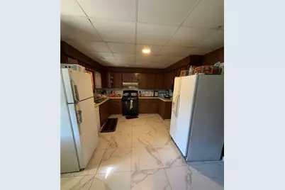 821 McKean Ave, Charleroi Boro, PA 15022 - Photo 2