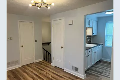 5046 Harvest Ln, Hampton, PA 15044 - Photo 2