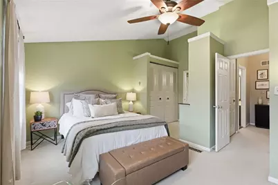 158 Rossmor Ct, Ross Twp, PA 15229 - Photo 10