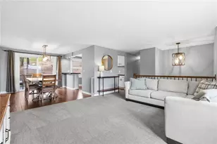 557 Thompson Run Rd, Ross Twp, PA 15237 - Photo 6