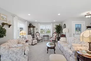 2 Stonegate Dr, Burgettstown Boro, PA 15021 - Photo 8