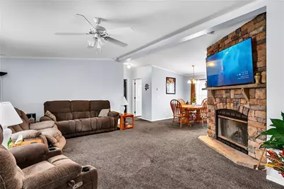 126 York, Cranberry Township, PA 16066 - Photo 6