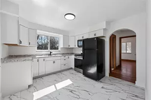 479 Brierly Ln Ext, Pine Township, PA 15044 - Photo 10