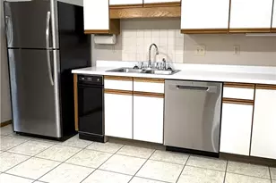 105 Woodstone Ln, New Kensington, PA 15068 - Photo 6