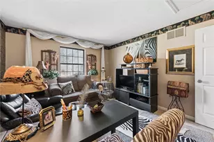 524 Thorncliffe Dr, Robinson Twp, PA 15205 - Photo 22