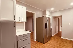 709 Charles St, Carnegie, PA 15106 - Photo 16