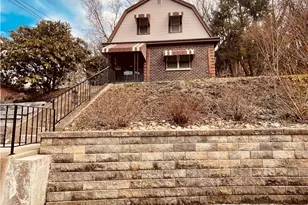 709 Charles St, Carnegie, PA 15106 - Photo 1