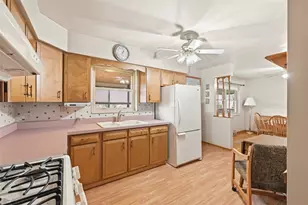 42 Lee Ave, South Strabane, PA 15301 - Photo 14