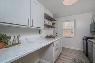 320 Calderwood Ave, Ross Twp, PA 15202 - Photo 4