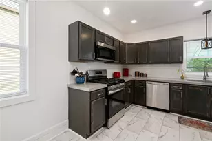 107 Sumner Ave, Vandergrift, PA 15690 - Photo 12